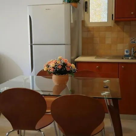 Cassiopeia 2-beds Lower On With Pool Appartement *