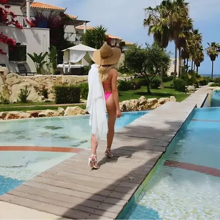 Cassiopeia 2-beds Lower On With Pool *