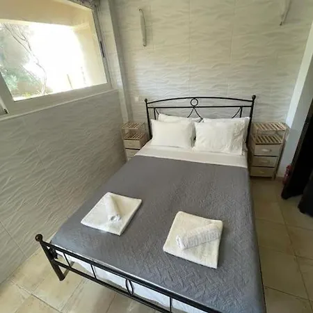 Cassiopeia 2-beds Lower On With Pool Apartment Chania (Crete)